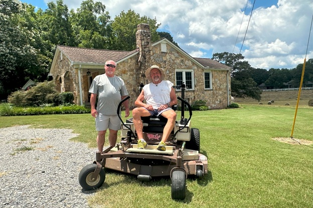 Bales_03.jpg