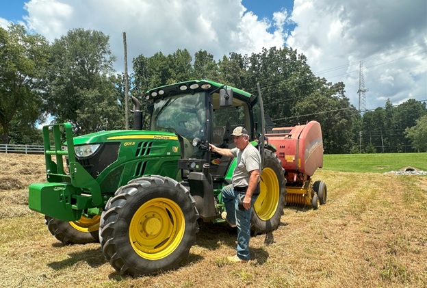 Bales_15.jpg